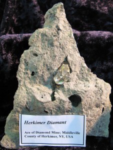 453px-Herkimer_Diamant_-_Middleville,_County_of_Herkimer,_NY,_USA